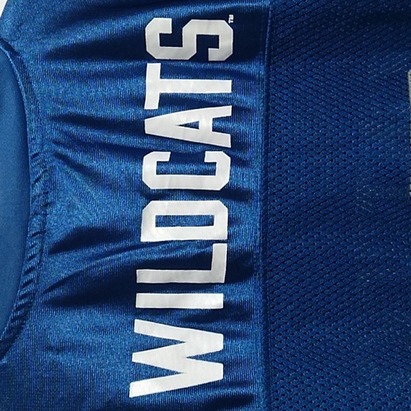 SALE! HTF! NWOT NCAA Kentucky Wildcats #12 Jersey Sz.M - Picture 8 of 12